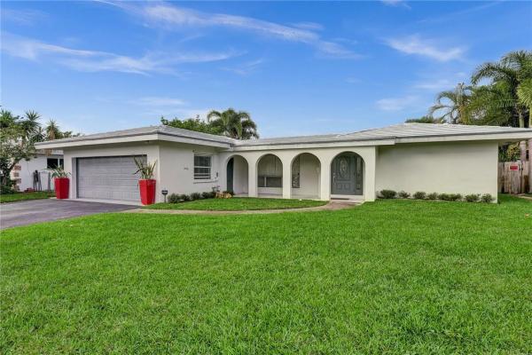 Imperial Point, 5981 NE 22nd Way, Fort Lauderdale, Florida 33308, image 1