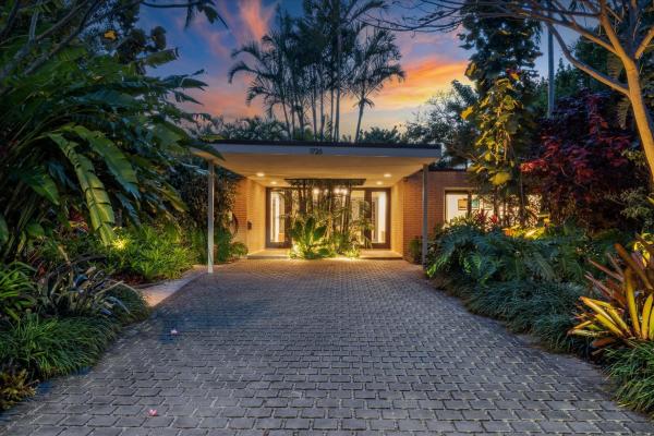 Coral Terrace, 1726 NE 35th St, Oakland Park, Florida 33334, image 1