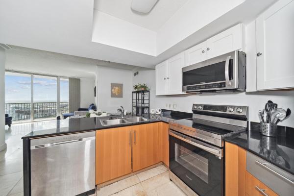 Opera Tower, 1750 N Bayshore Dr #4315, Miami, Florida undefined, image 1