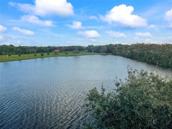 Applewood Village 2, 2768 S Carambola Cir #505, Coconut Creek, Florida 33066, image 1