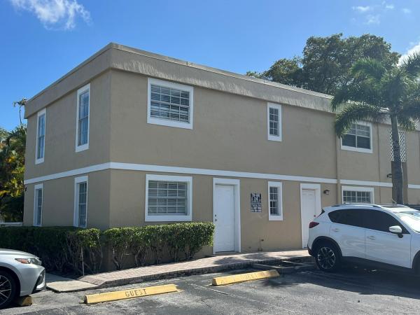 Garden Isle Villas, 317 SE 11th Ave #D, Pompano Beach, Florida 33060, image 1