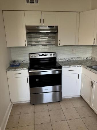 Boca Cerro, 260 NW 19th St, Boca Raton, Florida 33432, image 1