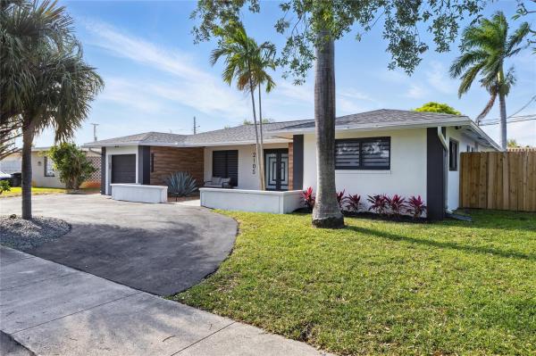 Imperial Point, 2105 NE 62nd St, Fort Lauderdale, Florida 33308, image 1