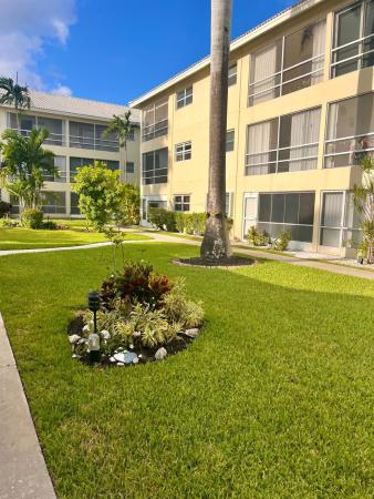 Lighthouse Point Gardens North, 1951 NE 39th St #248, Lighthouse Point, Florida 33064, image 1