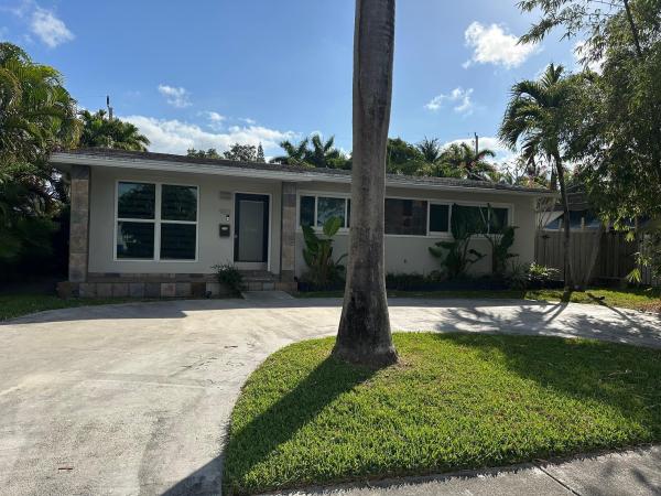 Country Club Homes, 923 N 14th Ave, Hollywood, Florida 33020, image 1