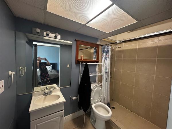 Courts Of Inverrary, 6470 Racquet Club Dr #29, Lauderhill, Florida 33319, image 3
