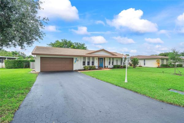 Chevy Chase, 3915 NW 106th Dr, Coral Springs, Florida 33065, image 1
