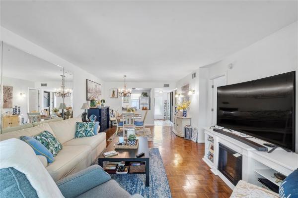 Oriole Gardens 3, 441 NW 76th Ave #101, Margate, Florida 33063, image 1