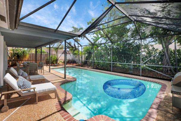 Sandalfoot Cove, 22750 SW 56th Ave, Boca Raton, Florida 33433, image 1