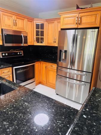 Regis House, 899 SE 2nd Ave #120, Deerfield Beach, Florida 33441, image 1