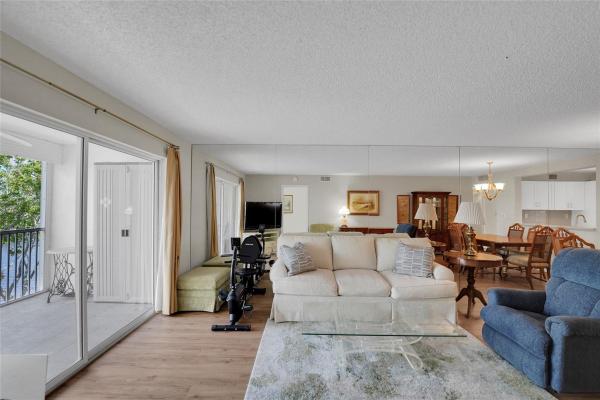 Devon, 7220 S Devon Dr #302, Tamarac, Florida 33321, image 1