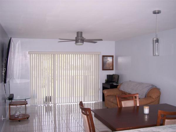 Danians North, 600 NE 2nd St #208, Dania Beach, Florida 33004, image 1