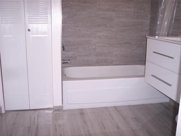 Danians North, 600 NE 2nd St #208, Dania Beach, Florida 33004, image 1