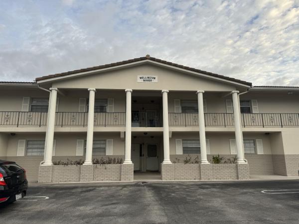 Wellington Manor, 8901 NW 38th Dr #204, Coral Springs, Florida 33065, image 1