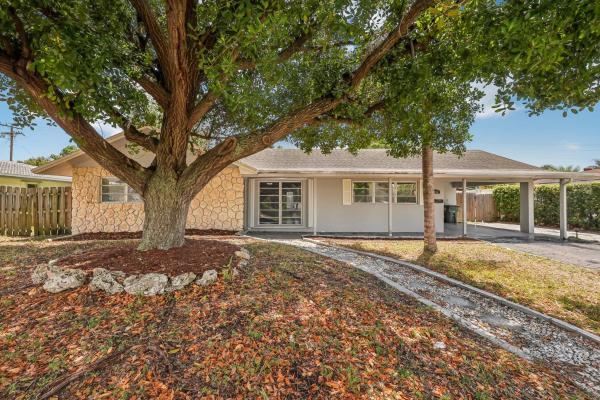 Country Club Village, 334 NW 12th Ave, Boca Raton, Florida 33486, image 1