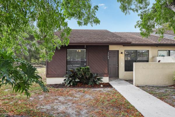 Mil Lake Estates, 3789 Mil Pond Ct, Greenacres, Florida 33463, image 1