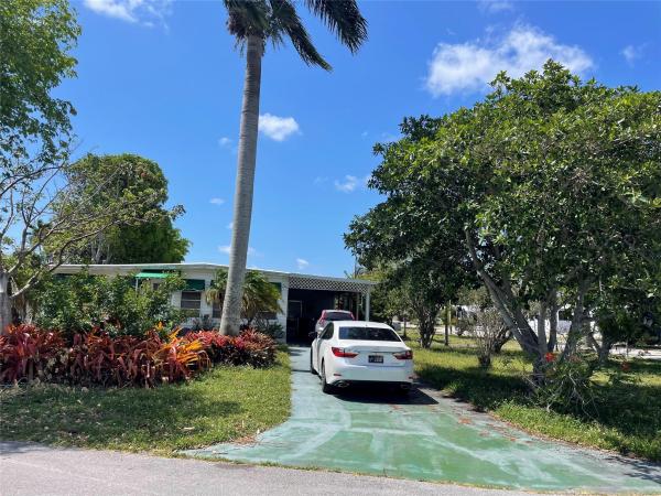 5600 Lagoon Dr, Fort Lauderdale, Florida 33312, image 1