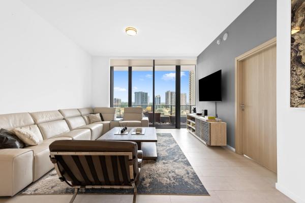 Brickell Flatiron, 1000 Brickell Plz #1810, Miami, Florida 33131, image 1