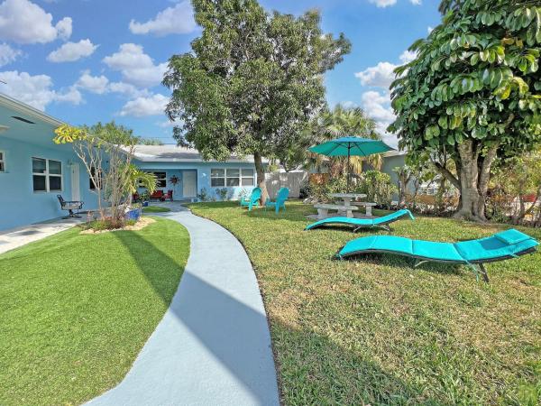 Pompano Beach Estates, 2695 SE 1st Ct #4, Pompano Beach, Florida 33062, image 1