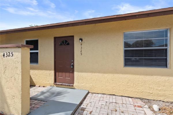 Lake Island, 4325 NW 5th Ave, Deerfield Beach, Florida 33064, image 1