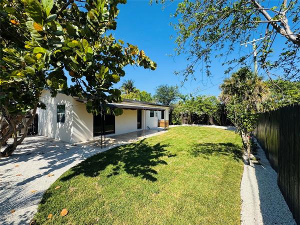 Cresthaven, 1472 NE 30th Ct, Pompano Beach, Florida 33064, image 1