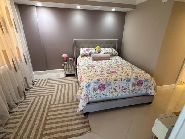 Winston Towers 500, 301 174th St #2210, Sunny Isles Beach, Florida 33160, image 1