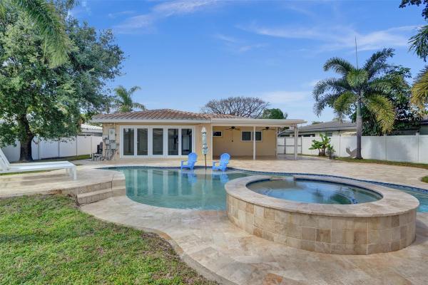 Garden Acres, 800 NE 48th St, Oakland Park, Florida 33334, image 1