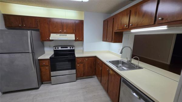 Grenadier Gardens, 11188 Royal Palm Blvd #11188, Coral Springs, Florida 33065, image 1