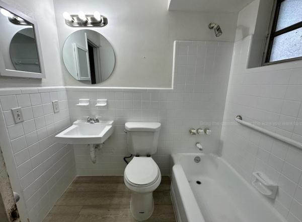 Hollywood Beach Gardens, 5805 Lincoln St, Hollywood, Florida 33021, image 2