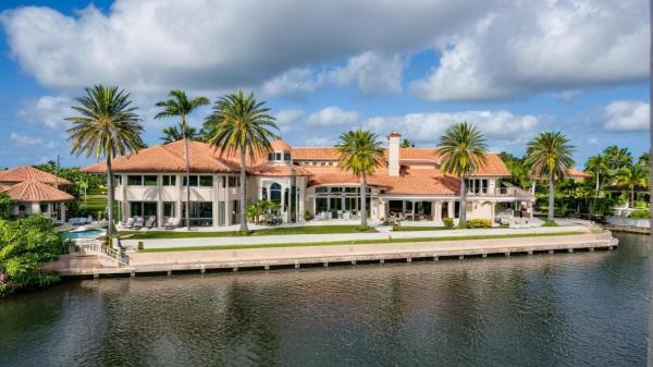 Coral Key Villas, 3100 NE 46th St, Lighthouse Point, Florida 33064, image 1