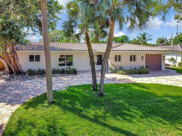 Lighthouse Point Residential, 2120 NE 34th Ct, Lighthouse Point, Florida 33064, image 1