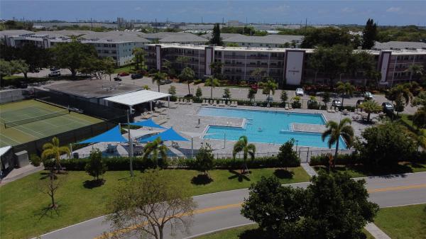 Oakridge, 2071 Oakridge F, Deerfield Beach, Florida 33442, image 1