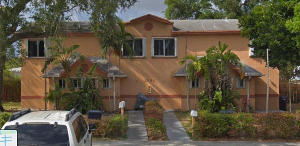 Fulford By The Sea, 2261 NE 171st St #4, North Miami Beach, Florida 33160, image 1