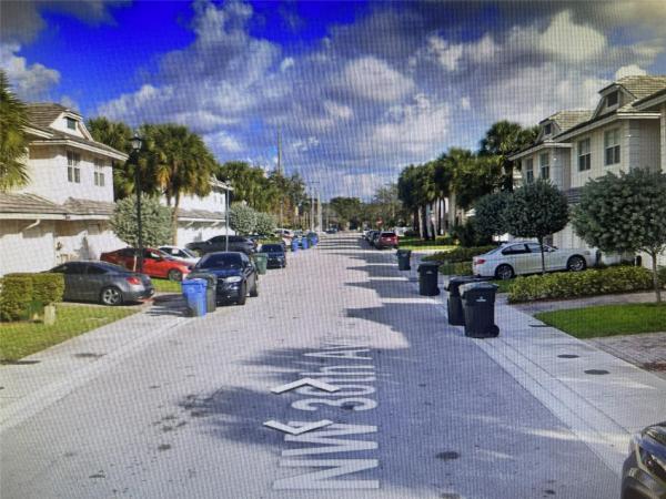 Cambridge Park, 3017 NW 30th Ave #3017, Oakland Park, Florida 33311, image 1