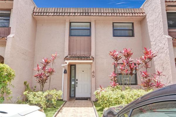 45 Seville Cir #4-47, Fort Lauderdale, Florida 33324, image 1