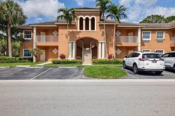 Castle Pines, 8354 Mulligan Cir #1911, Port St. Lucie, Florida 34986, image 1