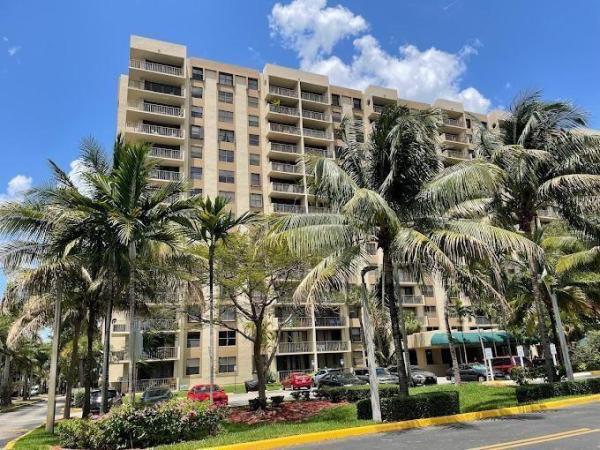 Greenwich, 1470 NE 123rd St #A408, Miami, Florida 33161, image 1