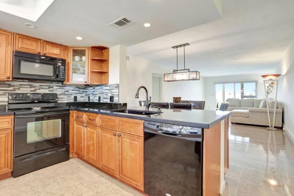 Victoria Village, 2901 Victoria Cir #G4, Coconut Creek, Florida 33066, image 1