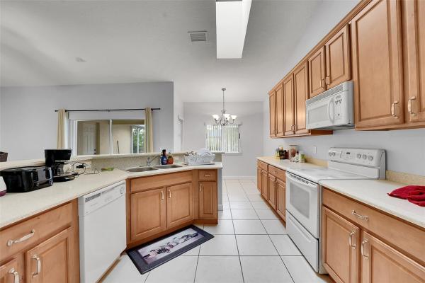 Paar Estates, 100 SW Lion Ln, Port St. Lucie, Florida 34953, image 2