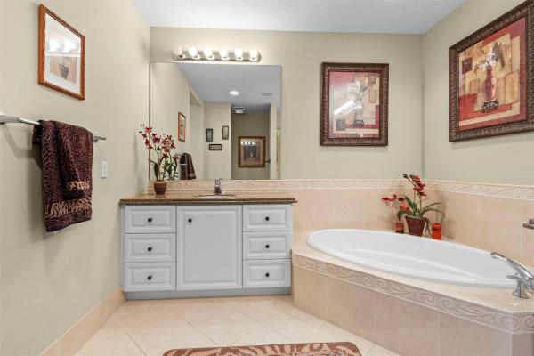 Harbour Isle West, 15 Harbour Isle Dr #306, Fort Pierce, Florida 34949, image 3