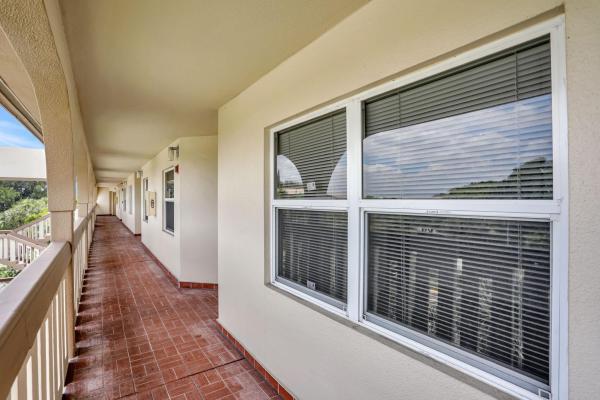 Abaco Village, 1602 Abaco Dr #D4, Coconut Creek, Florida 33066, image 1