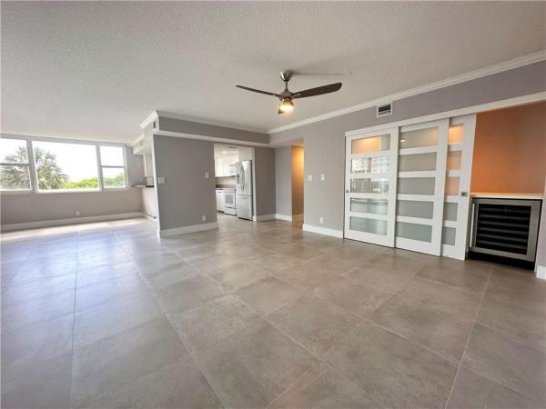 Wedgewood Court, 112 N Birch Rd #403, Fort Lauderdale, Florida 33304, image 1