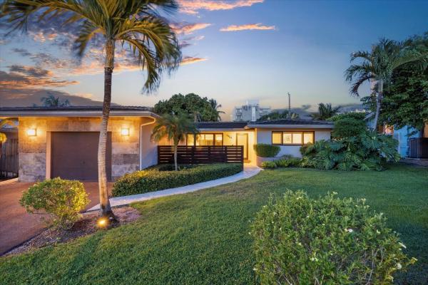 Coral Woods, 3464 NE 19th Ave, Oakland Park, Florida 33306, image 1