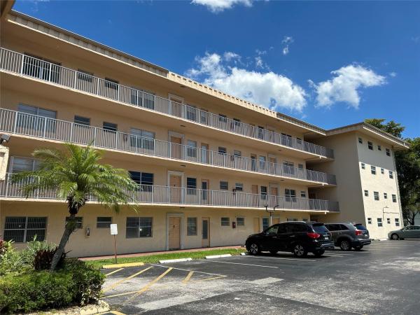 Pearl, 4191 NW 41st St #312, Lauderdale Lakes, Florida 33319, image 1