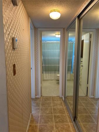 Pearl, 4191 NW 41st St #312, Lauderdale Lakes, Florida 33319, image 2