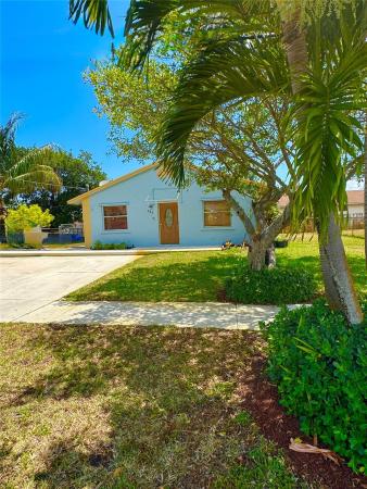 Sun Gardens, 288 NW 13th Ct, Dania Beach, Florida 33004, image 1