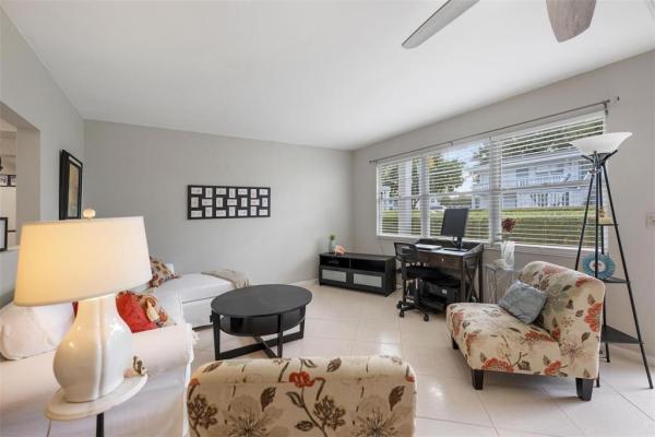 Newport, 194 Newport L, Deerfield Beach, Florida 33442, image 2