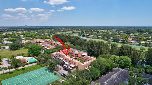 Lago West, 400 Commodore Dr #313, Plantation, Florida 33325, image 1