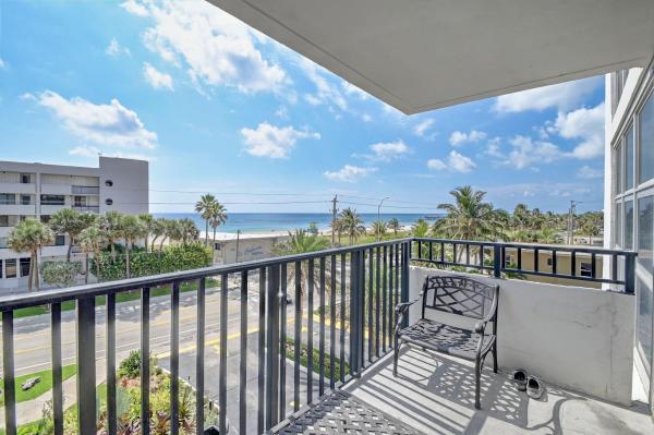 Silver Thatch Atlantic Plaza, 525 N Ocean Blvd #525, Pompano Beach, Florida 33062, image 1