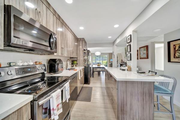 Hawthorne At Century Village, 12900 SW 13th St #113-E, Pembroke Pines, Florida 33027, image 1